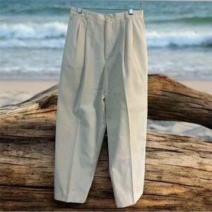 Vtg Worthington pleated Cream Women's Trousers